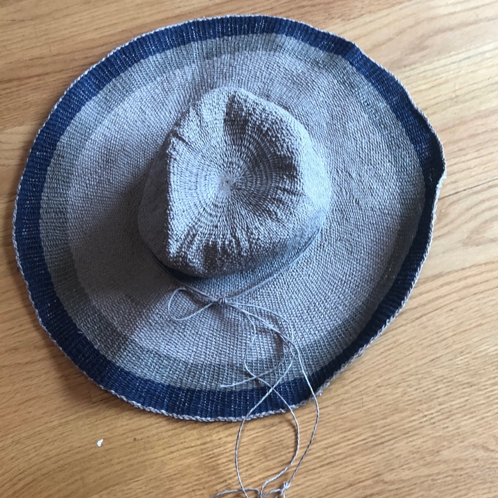 Sun hat!